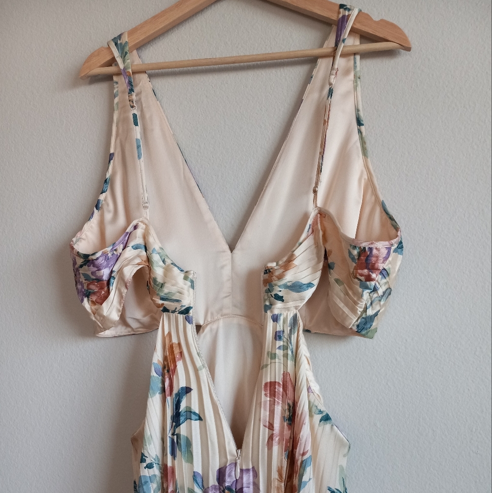 Abercrombie & Fitch Giselle Satin Pleated Floral Maxi Dress XL - Picture 9 of 16